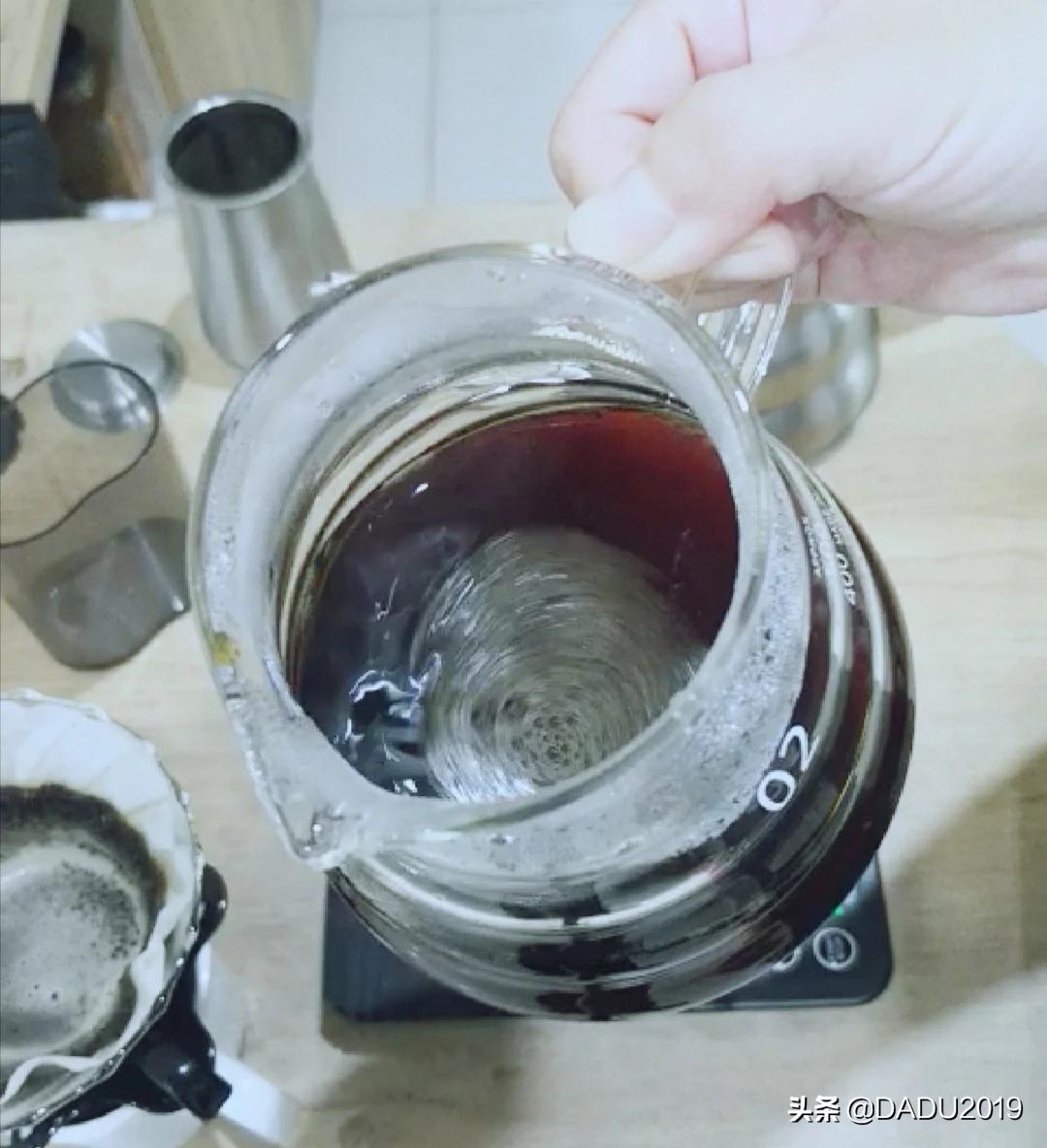 咖啡豆残渣可以干什么_咖啡豆残渣的用途_咖啡豆残渣