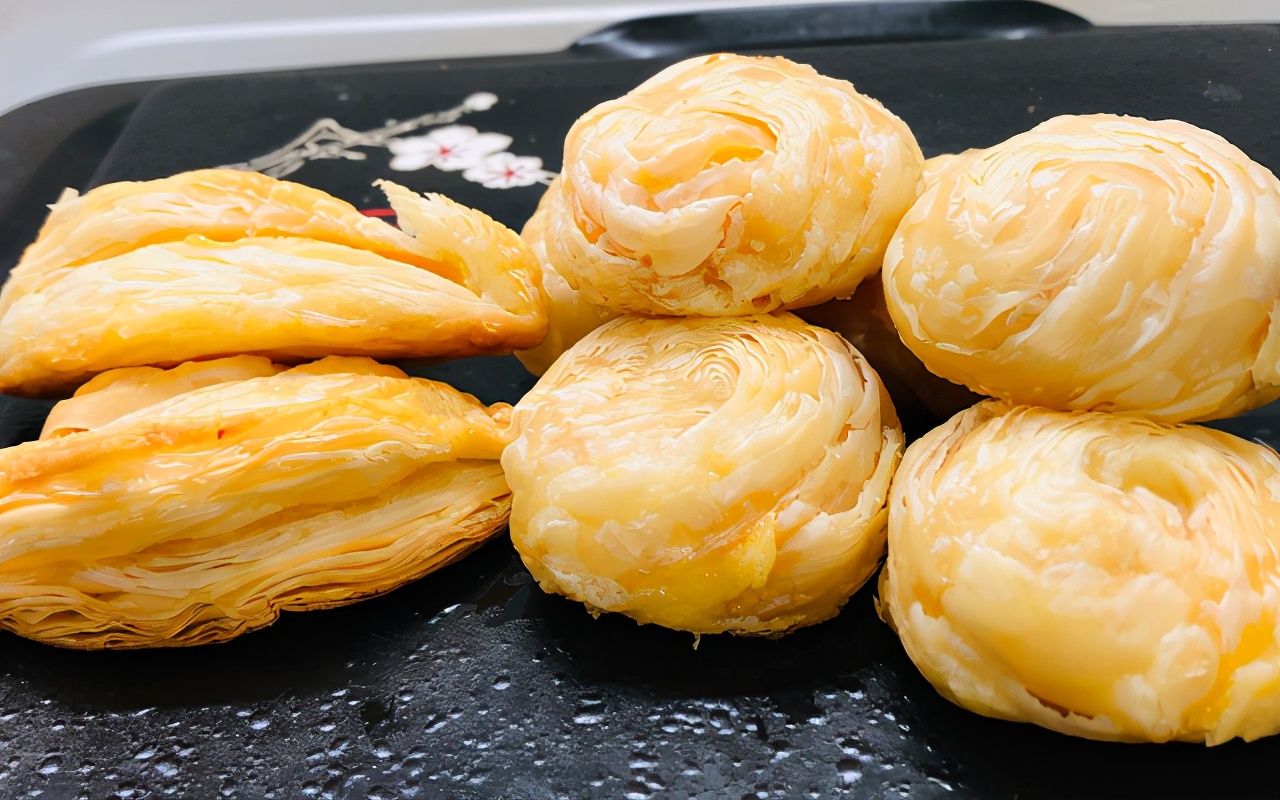 用蛋挞皮做甜点_蛋挞皮做酥皮点心_蛋挞皮做的点心