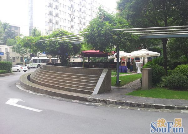 汉中美食城_汉中现代国际美食广场_汉中美食店