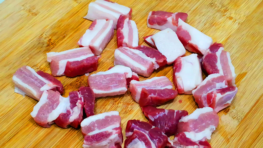 冰箱冷冻肉怎么做好吃_冰箱冷冻肉的方法_生活小窍门冰箱冻肉
