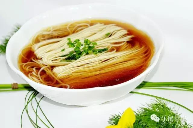 扬州美食的故事_扬州点心由来_扬州什么点心最名