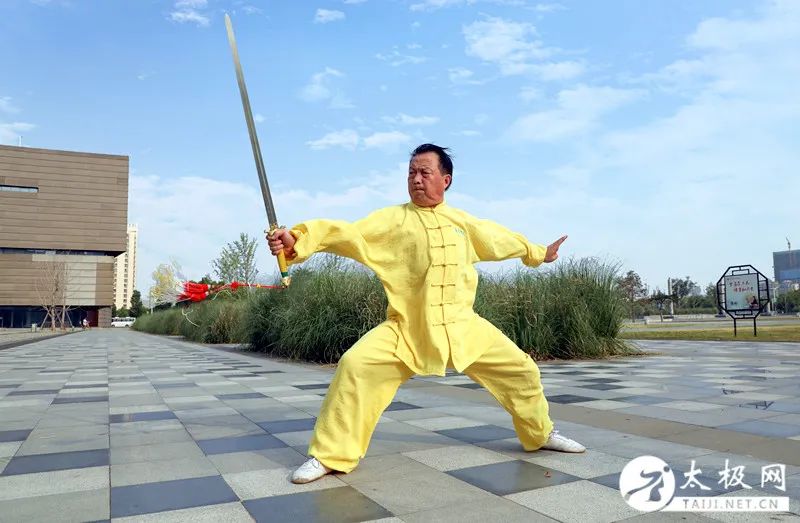 太极剑的基本功法_太极剑基本常识_太极剑的基本要领