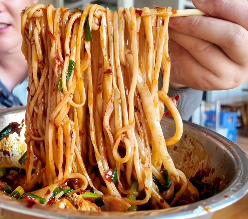 新疆美食的特点整体概论_美食新疆特点介绍_新疆美食特点