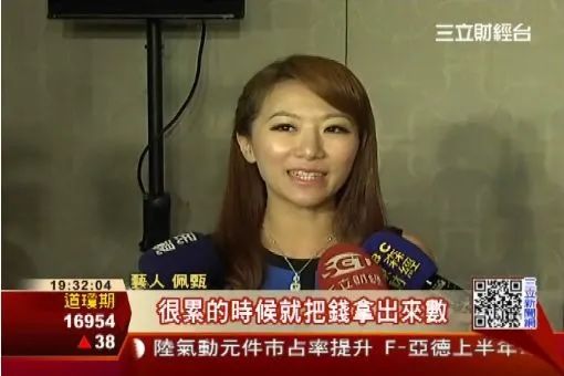 肚子胀咖啡_小肚肚加咖啡_咖啡肚胀