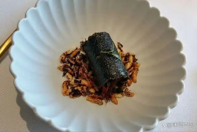 茶餐厅里面的菜品_茶餐厅里的蔬菜_餐厅里的茶