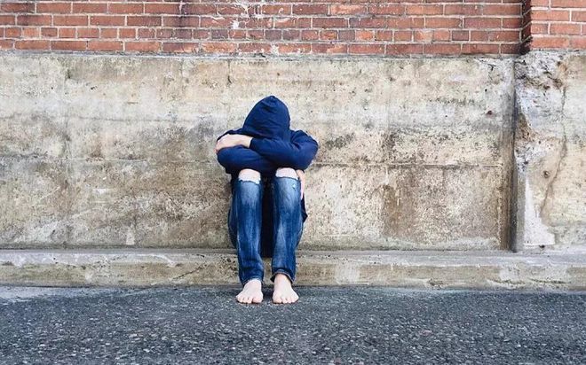 低谷的生活方式是指什么_生活的低谷期该如何度过_生活的低谷期说说