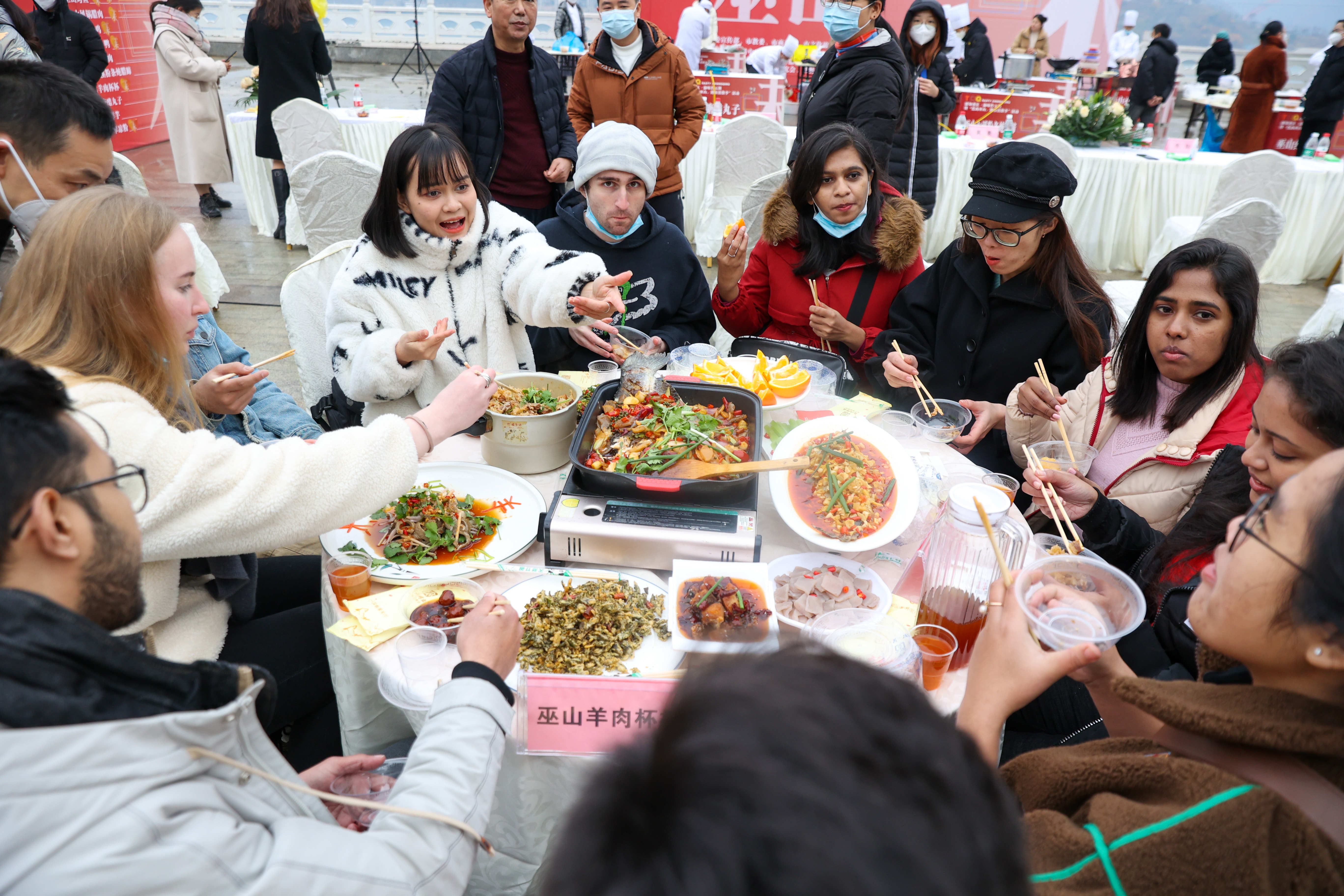 大厨美食_国际大厨制作美食_国外大厨