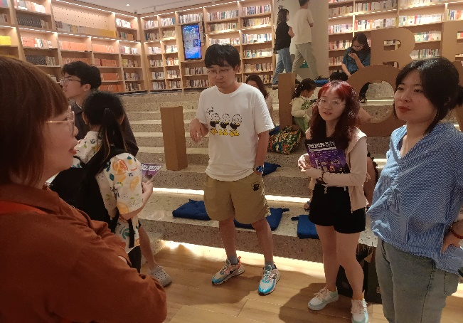 大智路港式美食餐厅电话_大智路美食街怎么样_大智路吃饭的一条街