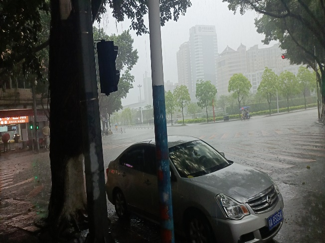 大智路美食街怎么样_大智路吃饭的一条街_大智路港式美食餐厅电话