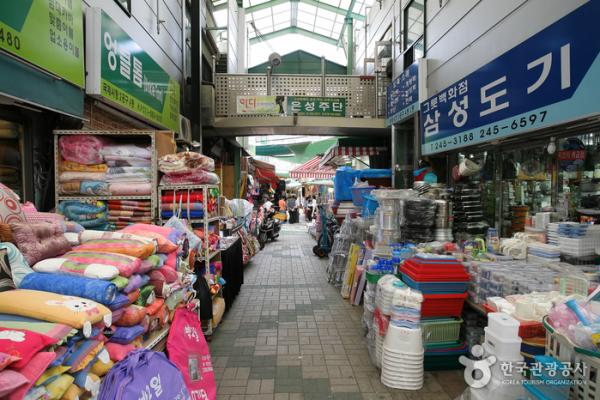 国际海景浴场美食街_海景足浴电话_海景洗浴电话