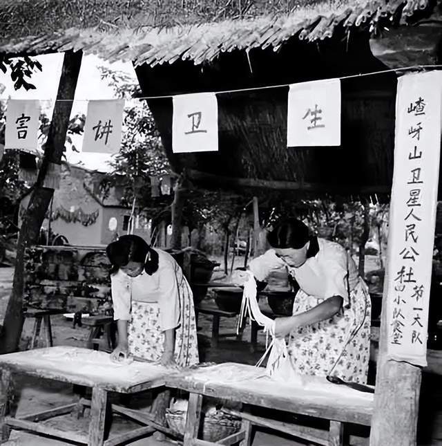 职工日常年代家庭生活怎么写_职工日常年代家庭生活总结_五十年代职工家庭日常生活