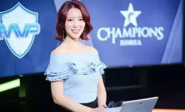 韩国20岁电竞女主持_韩国电竞女主持_韩国电竞主持caster