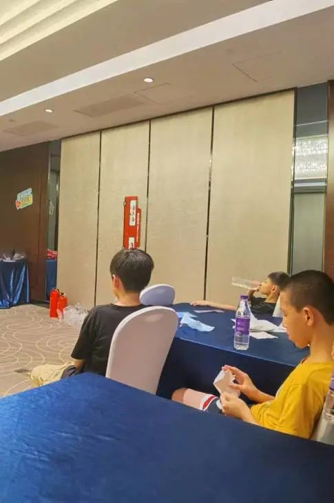 哪里可以学西餐厨师_想当西餐厨师应该考什么大学_厨师西餐学可以当老师吗