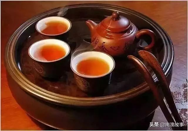 潮汕人吃潮汕美食_潮汕人对吃的讲究_潮汕美食吃人图片