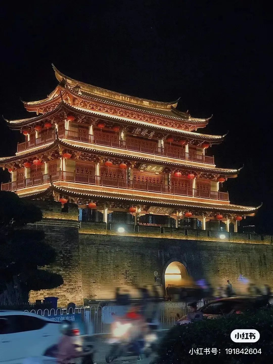 潮汕美食吃人图片_潮汕人吃潮汕美食_潮汕人食桌十二道菜