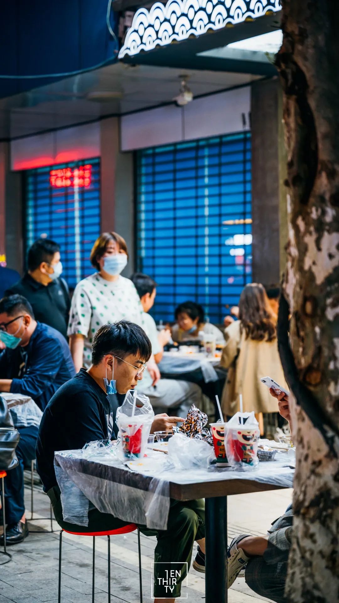 美食街雪松路店地址_美食街雪松路店在哪_雪松路美食街