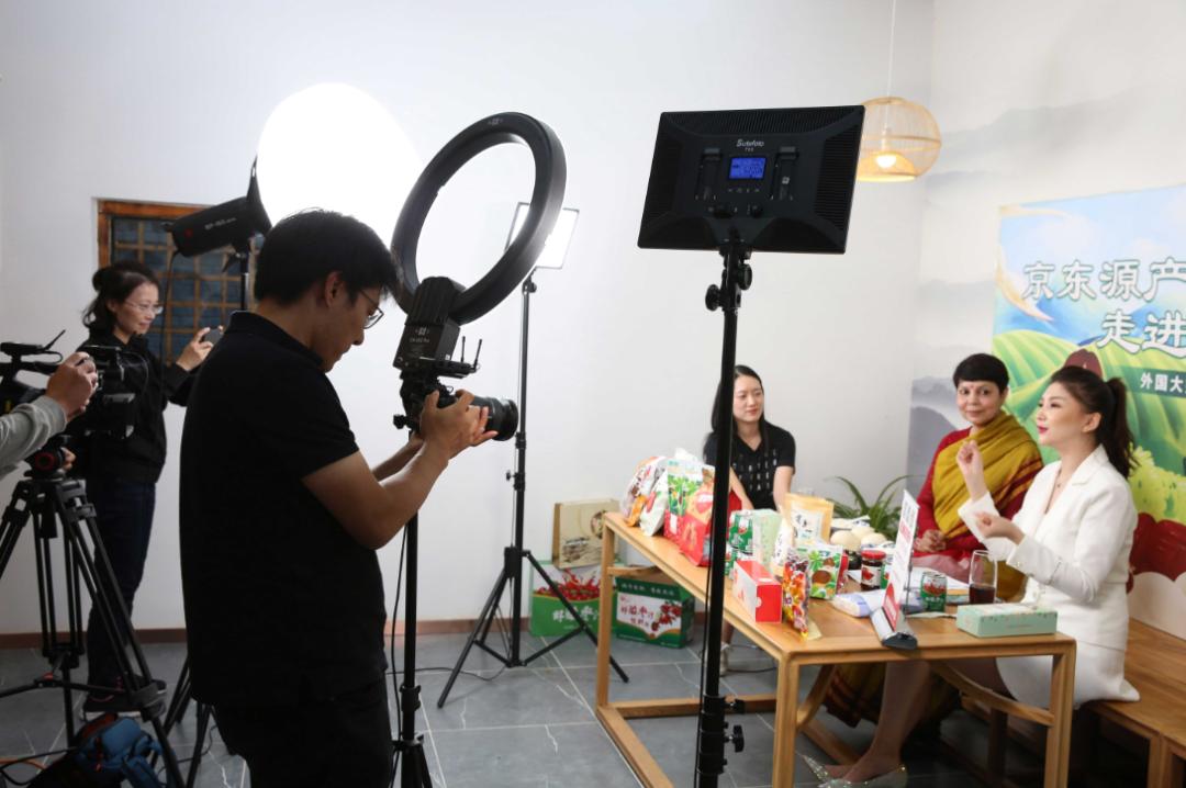 直播电商培训学校_电商创业培训班直播资讯_直播电商创业学院