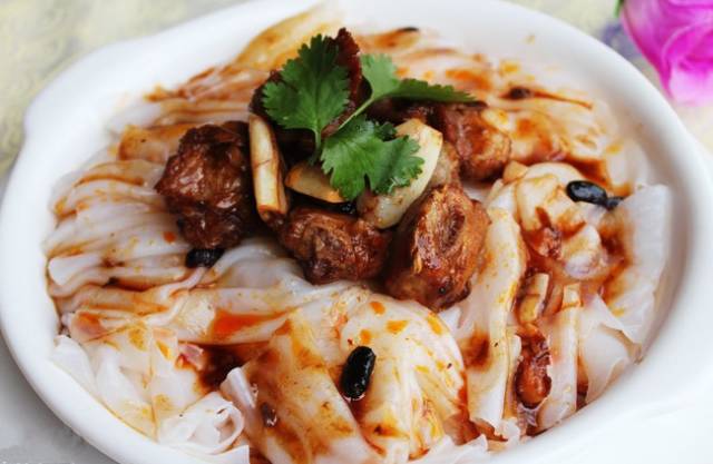 潮汕美食莲藕夹肉_潮汕莲藕汤的做法窍门_正宗潮汕莲藕汤