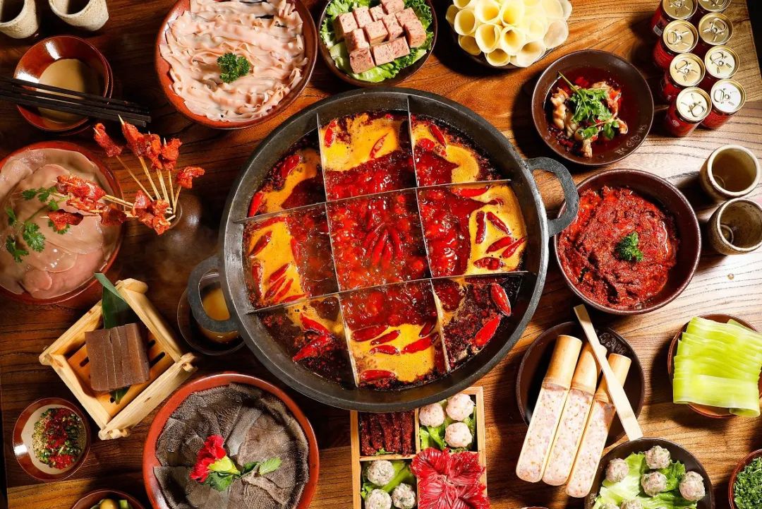 重庆红旗河沟国际美食_重庆红旗河沟附近的酒店_重庆红旗河沟哪里好玩