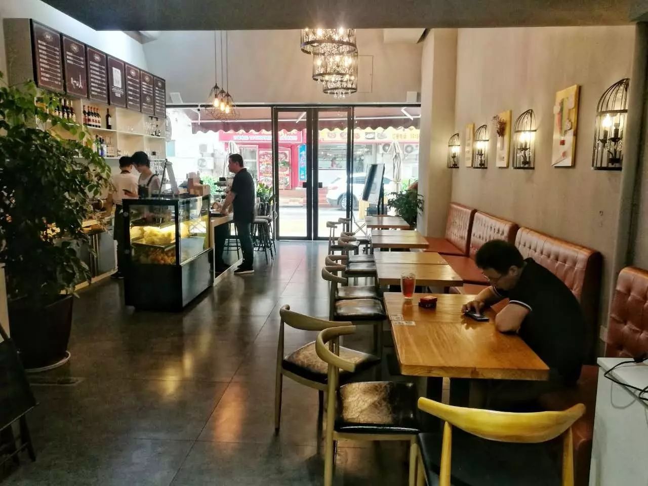 另类餐厅设计_另类餐饮店_另类茶餐厅