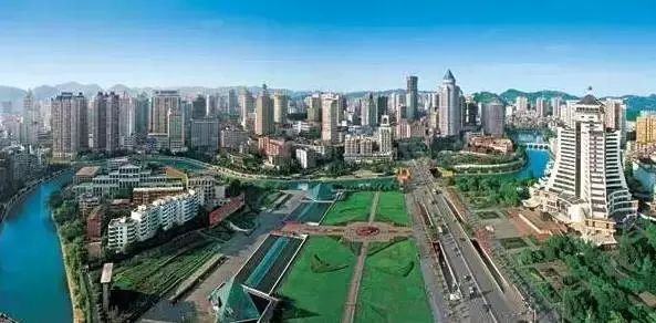 重庆红旗河沟酒店预订_重庆红旗河沟多久关门_重庆红旗河沟国际美食