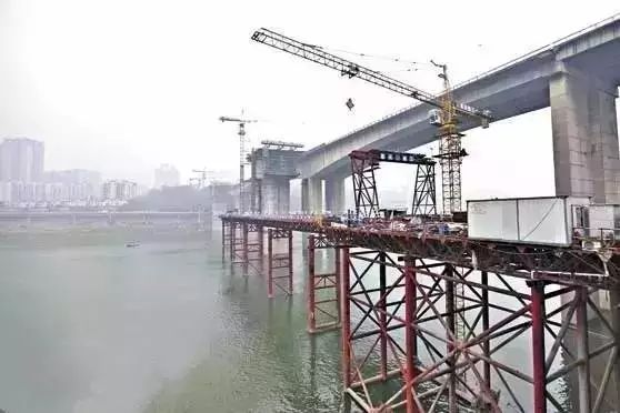 重庆红旗河沟酒店预订_重庆红旗河沟国际美食_重庆红旗河沟多久关门
