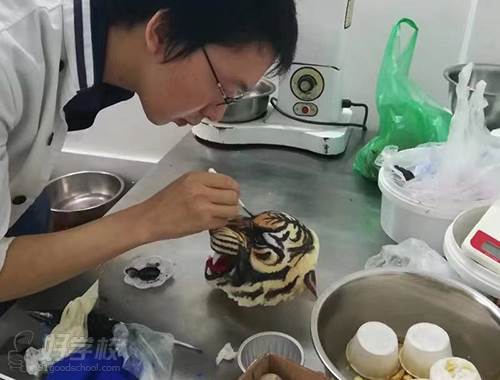 汪孝丰，国家大赛金奖