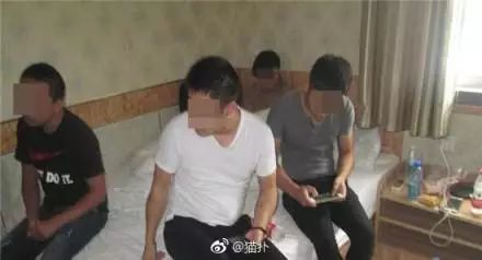 电竞大叔你别跑小说_电竞王叔叔_叔叔的电竞椅