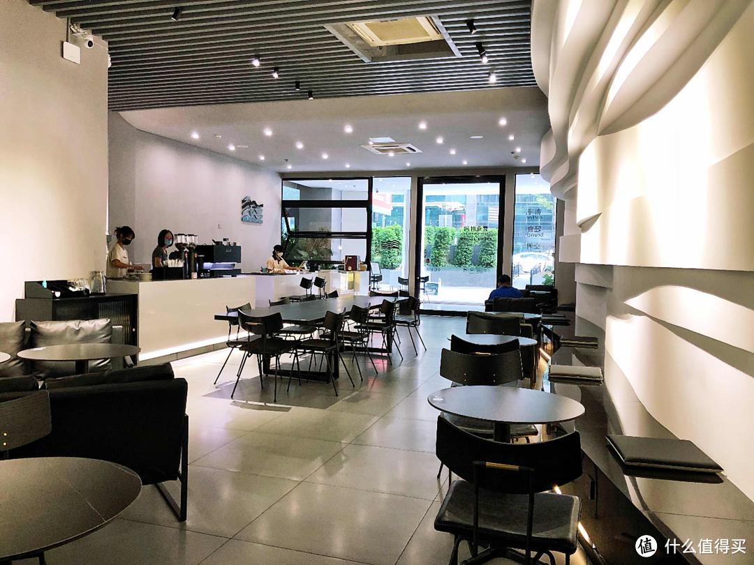 咖啡店沙发_咖啡店沙发桌椅多少钱_咖啡厅沙发哪里有卖