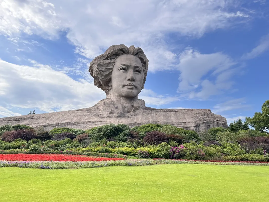 长沙美食街图片真实_长沙美食街图片夏天景色_长沙美食街图片
