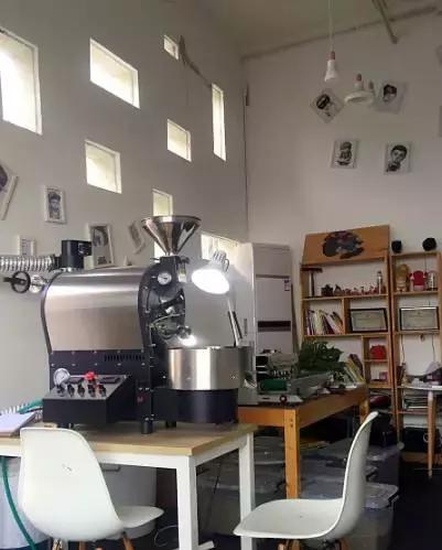 南昌厅猫咪咖啡店地址_南昌猫咪咖啡厅_南昌猫咖一般怎么收费