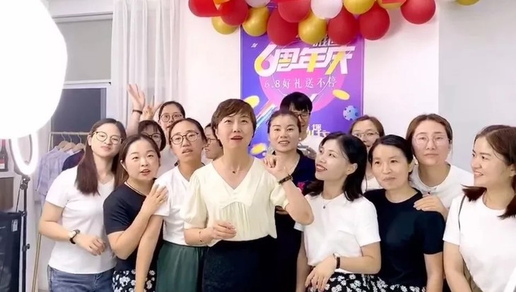 姐姐创业的电视剧_姐姐创业故事视频_创业姐姐的故事
