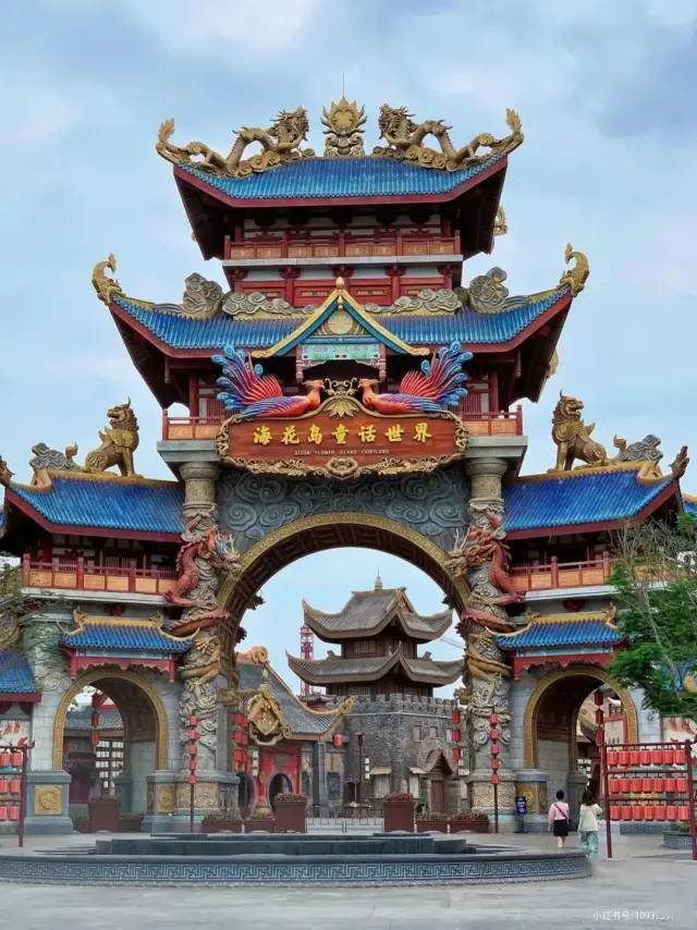 国际风情美食街_风情美食街国际广场地址_风情街营业时间