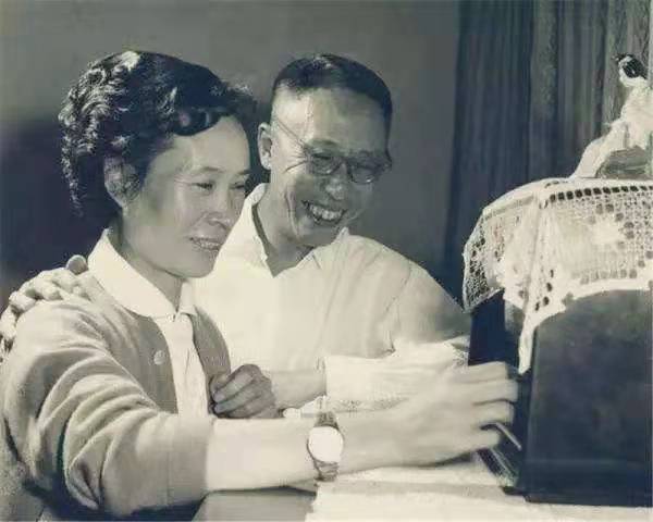 溥仪后半生的生活趣事_溥仪上半生_溥仪的后半生一书是否构成侵权