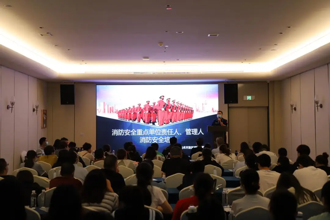 传统糕点宣传海报_传统糕点的文化价值_传统糕点的文化传承