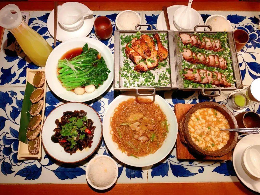 绿茶装潢餐厅效果图_绿茶餐厅装潢_绿茶餐厅工装