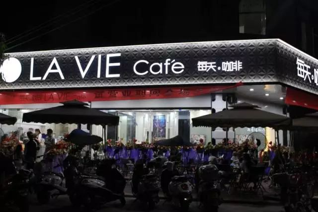 每天适量喝咖啡_每天咖啡合适喝几杯_咖啡每天喝多少合适
