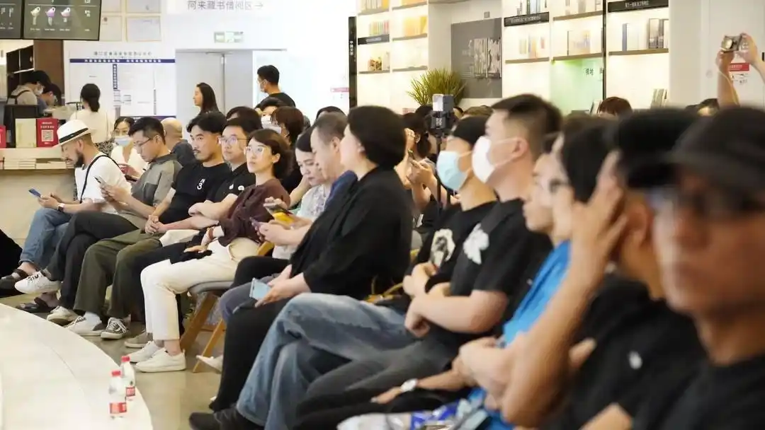 创业故事案例_记录别人创业故事_创业史小故事