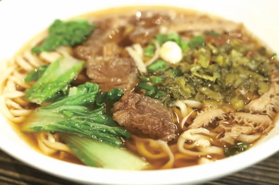 西湖美食街在哪里_西湖美食推荐必吃_西湖边美食