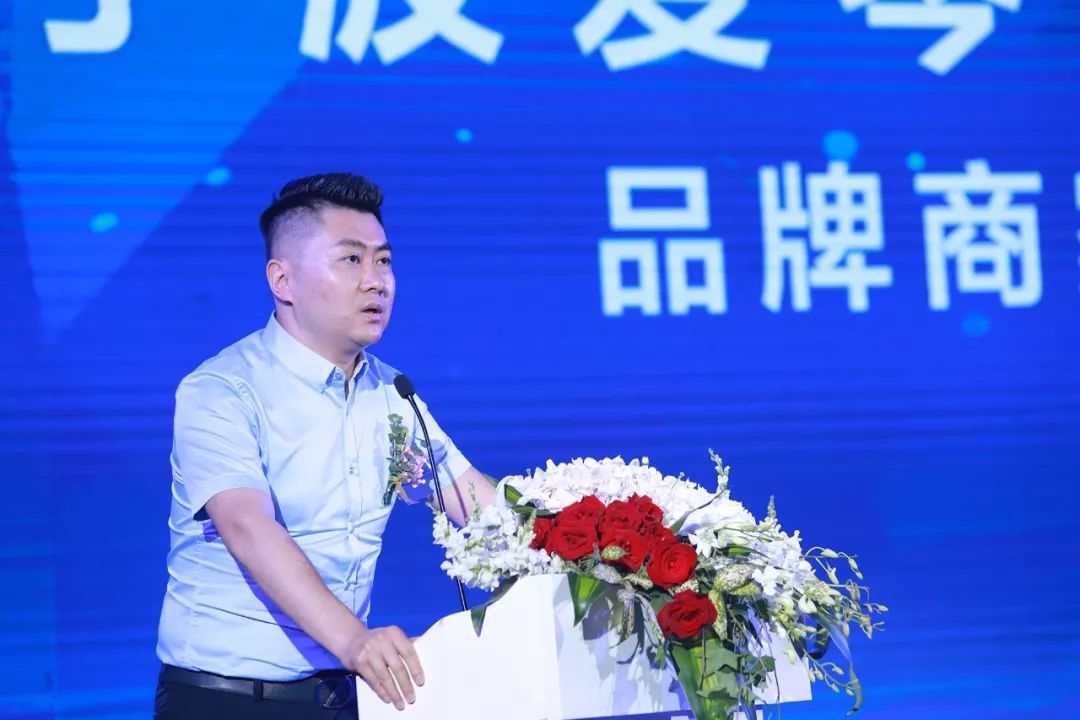 骆驼红星国际二期户型图_骆驼广场红星美食国际店_骆驼红星国际广场美食