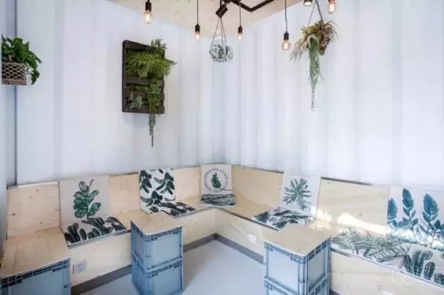 集装箱咖啡馆设计_咖啡馆展示柜_咖啡厅集装箱