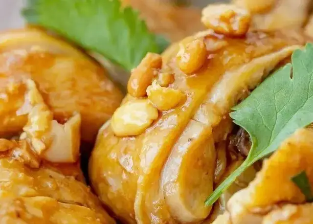 美食潮汕金鼎店地址_金鼎记潮汕牛肉火锅怎么样_金鼎美食潮汕