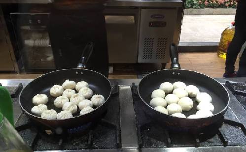 红鼎国际密室逃脱图片_红鼎火锅店_红鼎国际的美食
