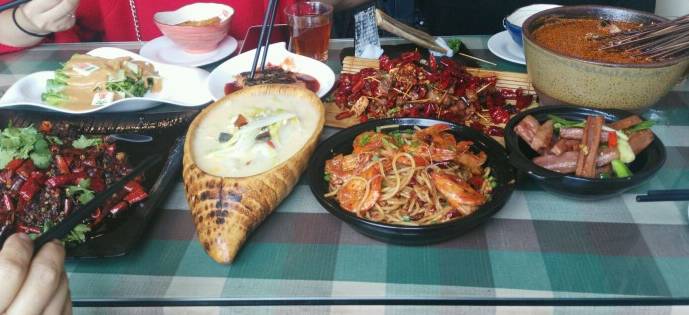 红鼎国际密室逃脱图片_红鼎火锅店_红鼎国际的美食