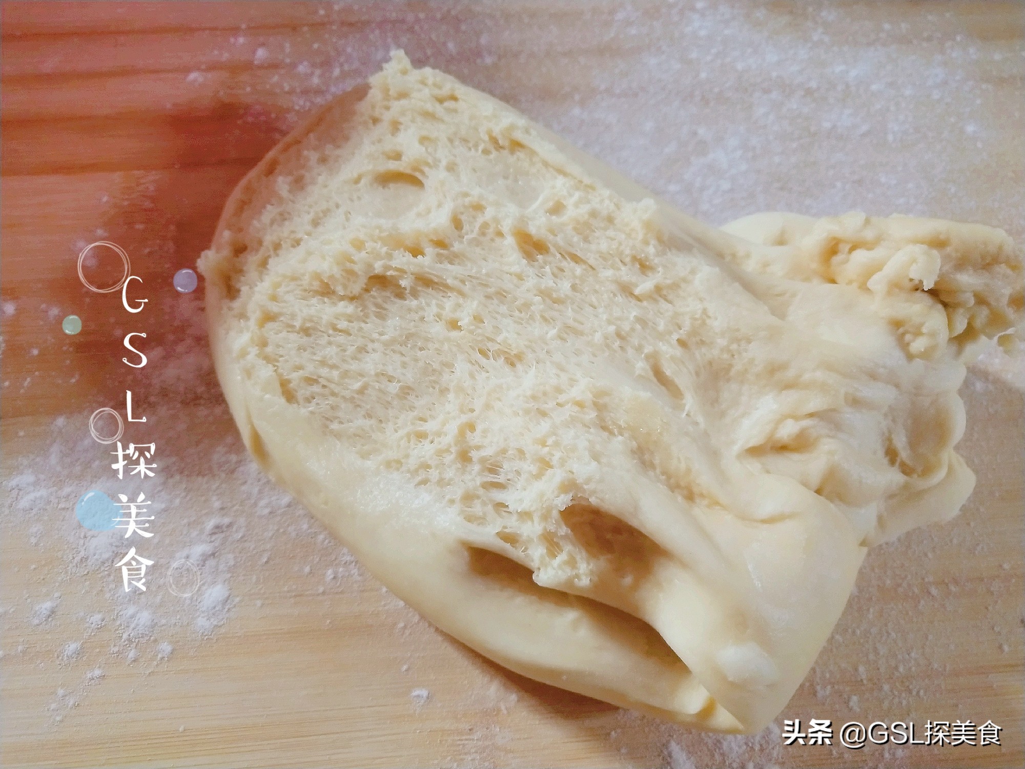 牛角面包造型_牛角面包糕点技巧_面包牛角酥怎么制作