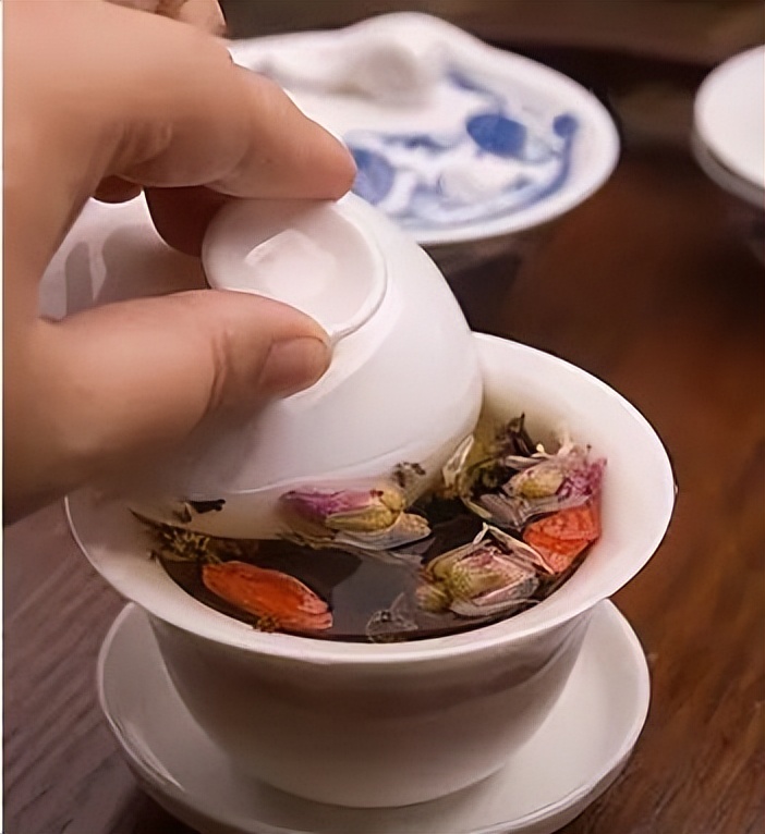 兰州炮台村_兰州当地特色三炮台茶餐厅_兰州最有名的三炮台茶品牌