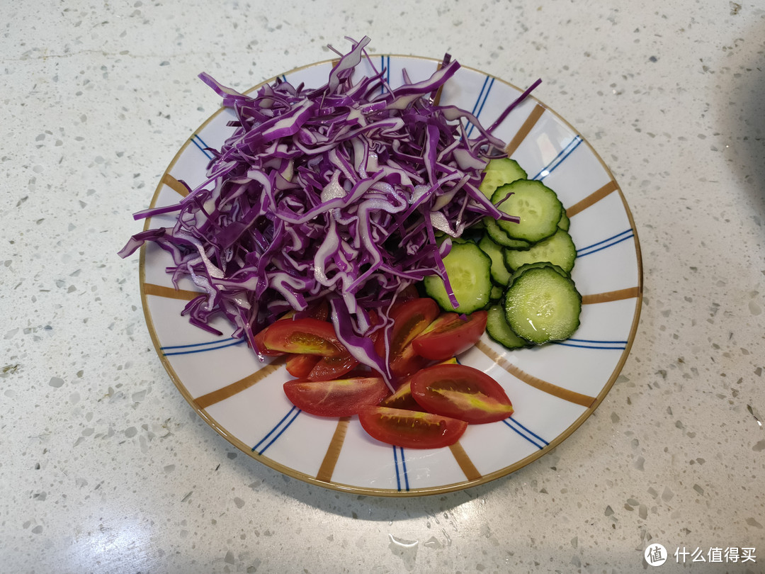 饭店的大拌菜为啥好吃，料汁比例是关键，教你做，酸甜可口不上火
