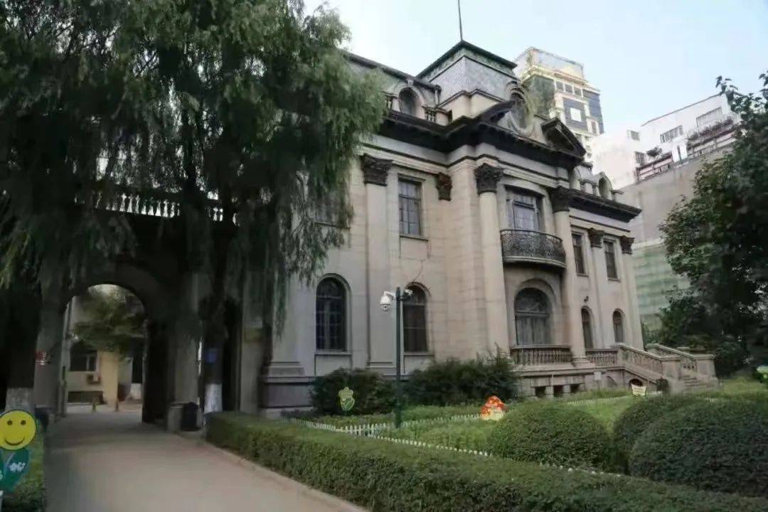 早餐餐厅西马迭尔怎么做_马迭尔西餐厅的早餐_马迭尔西餐厅招牌菜